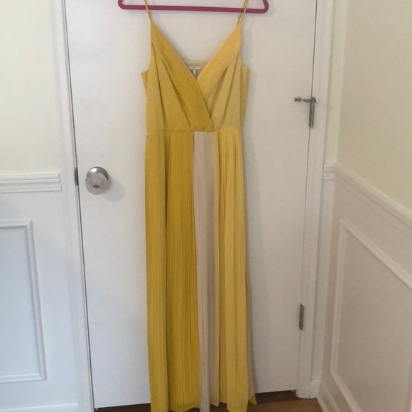 Joie Ives Maxie Dress in yellow - Picture 3 of 7